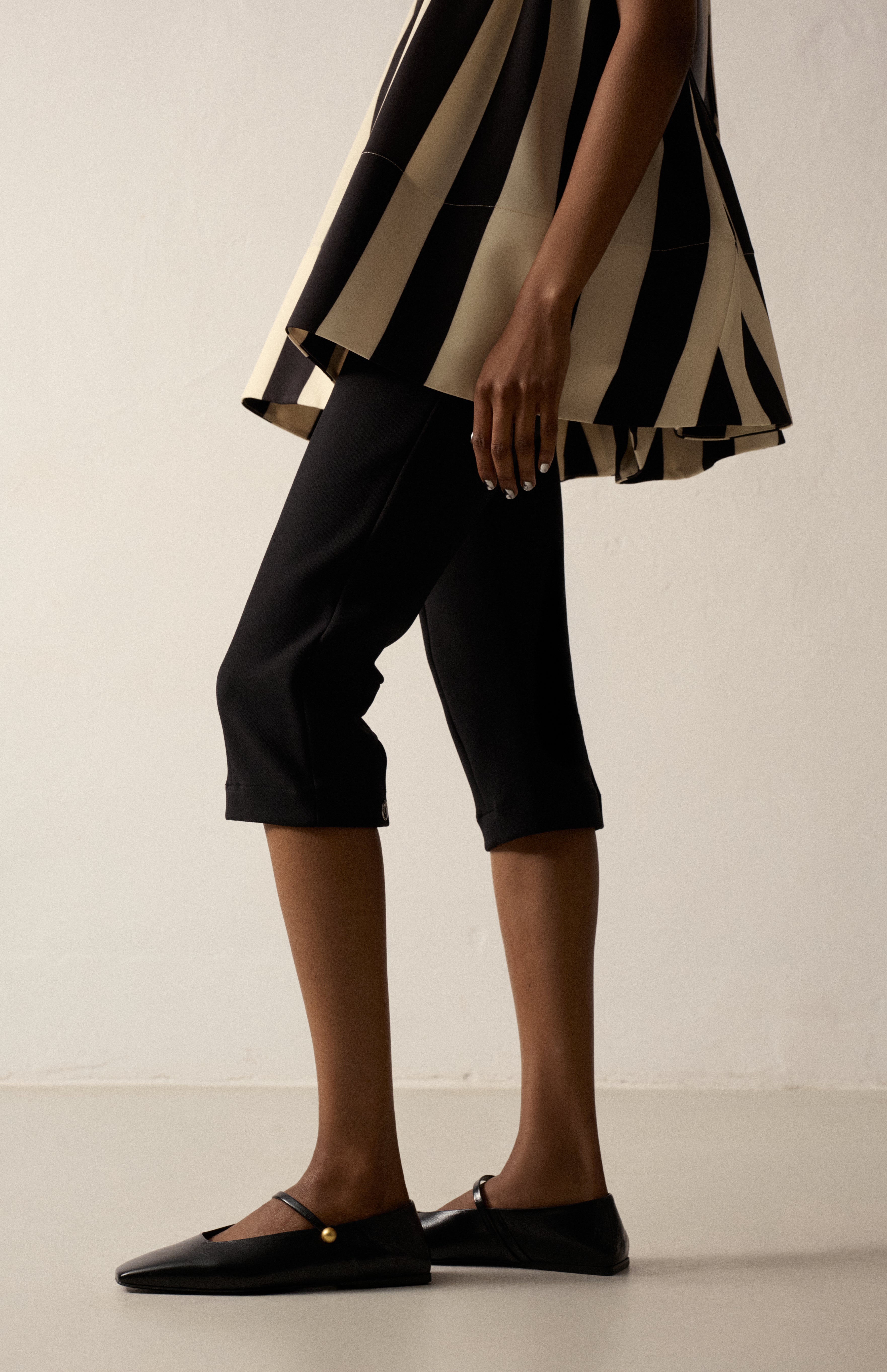 EVINA WET BLACK
