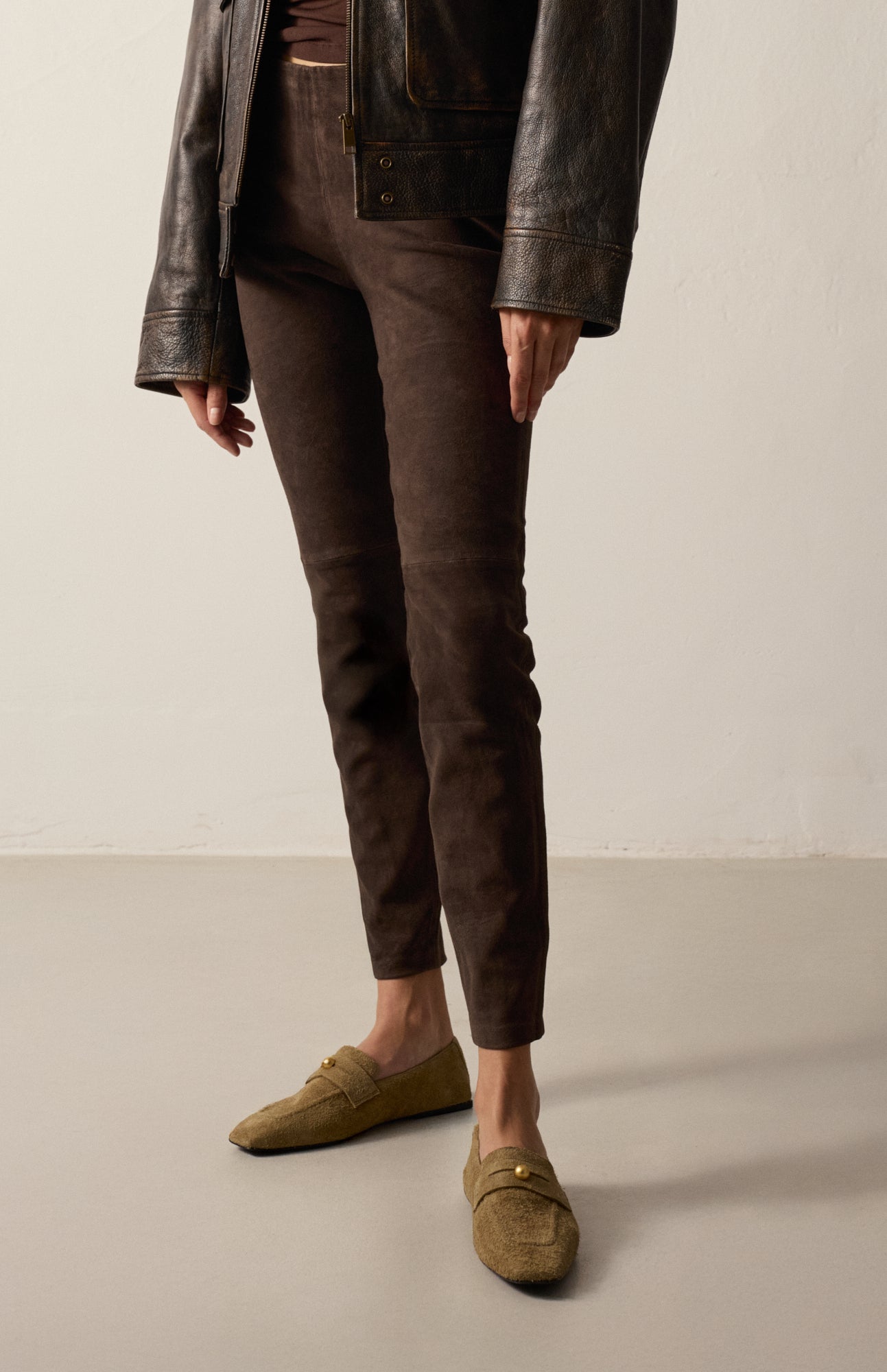 LINDA TAUPE MOUSSE