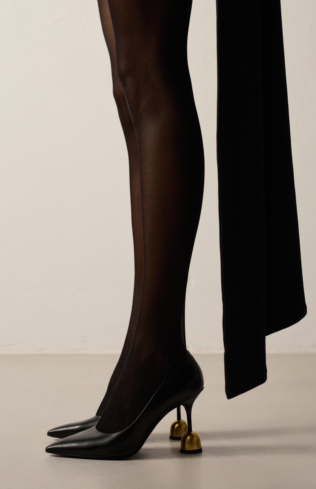 ATHENA DEEP BLACK