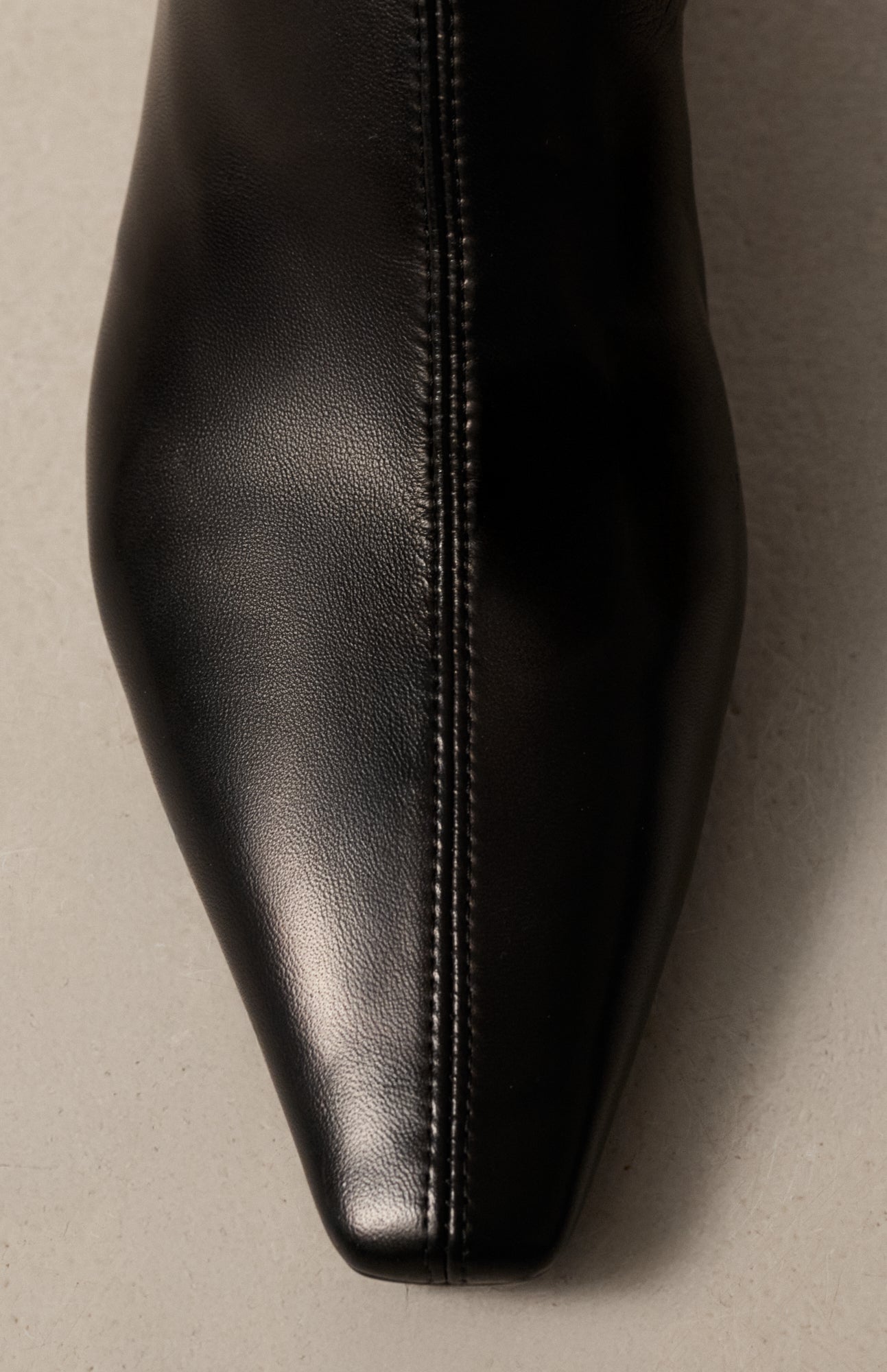ARCHIE DEEP BLACK