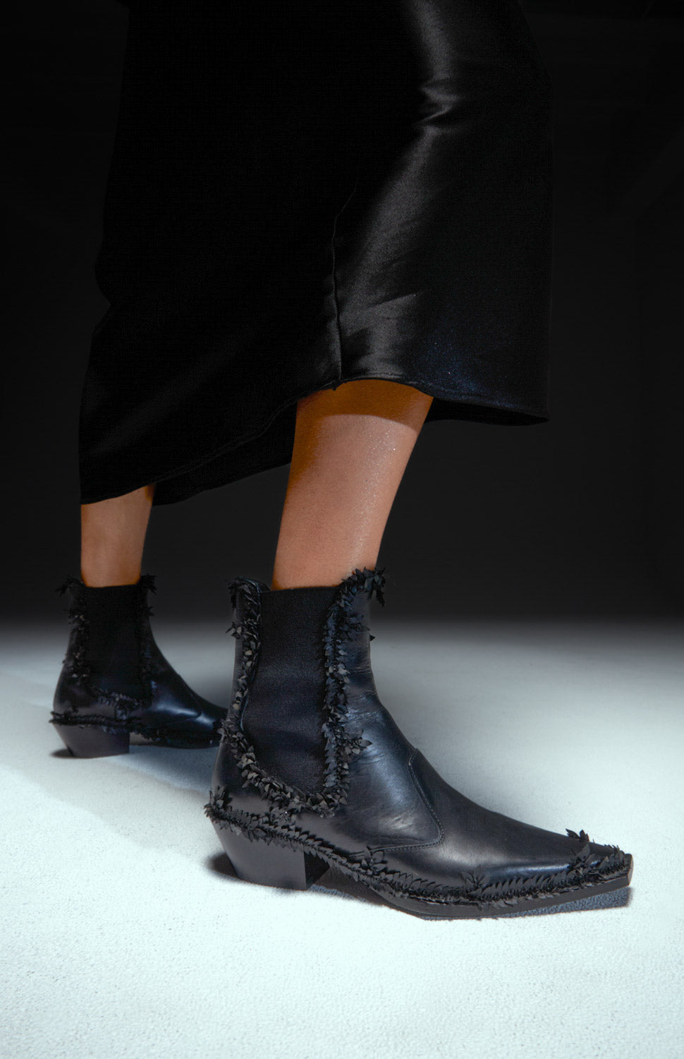LENKA DEEP BLACK