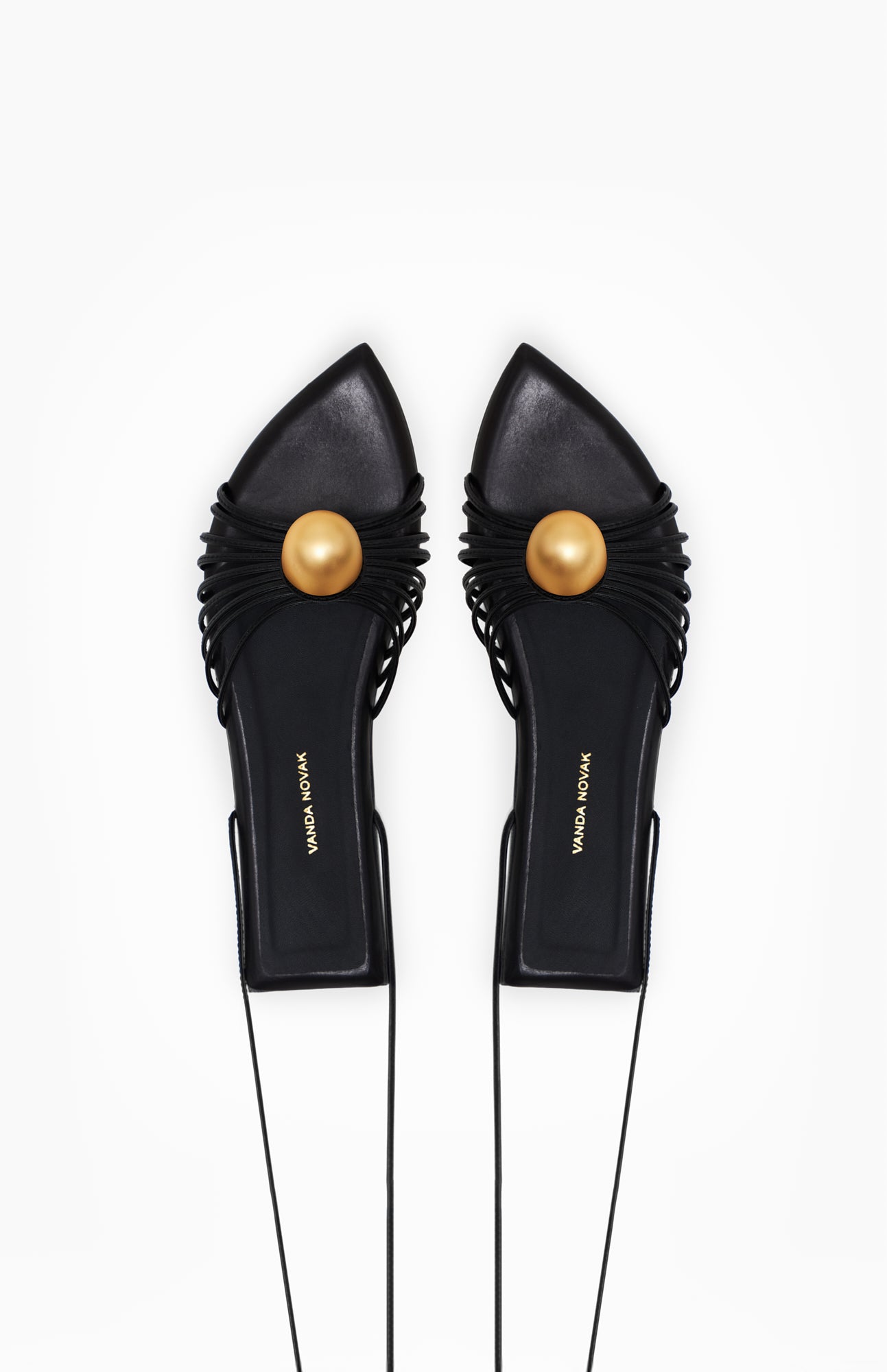 SIENNA DEEP BLACK
