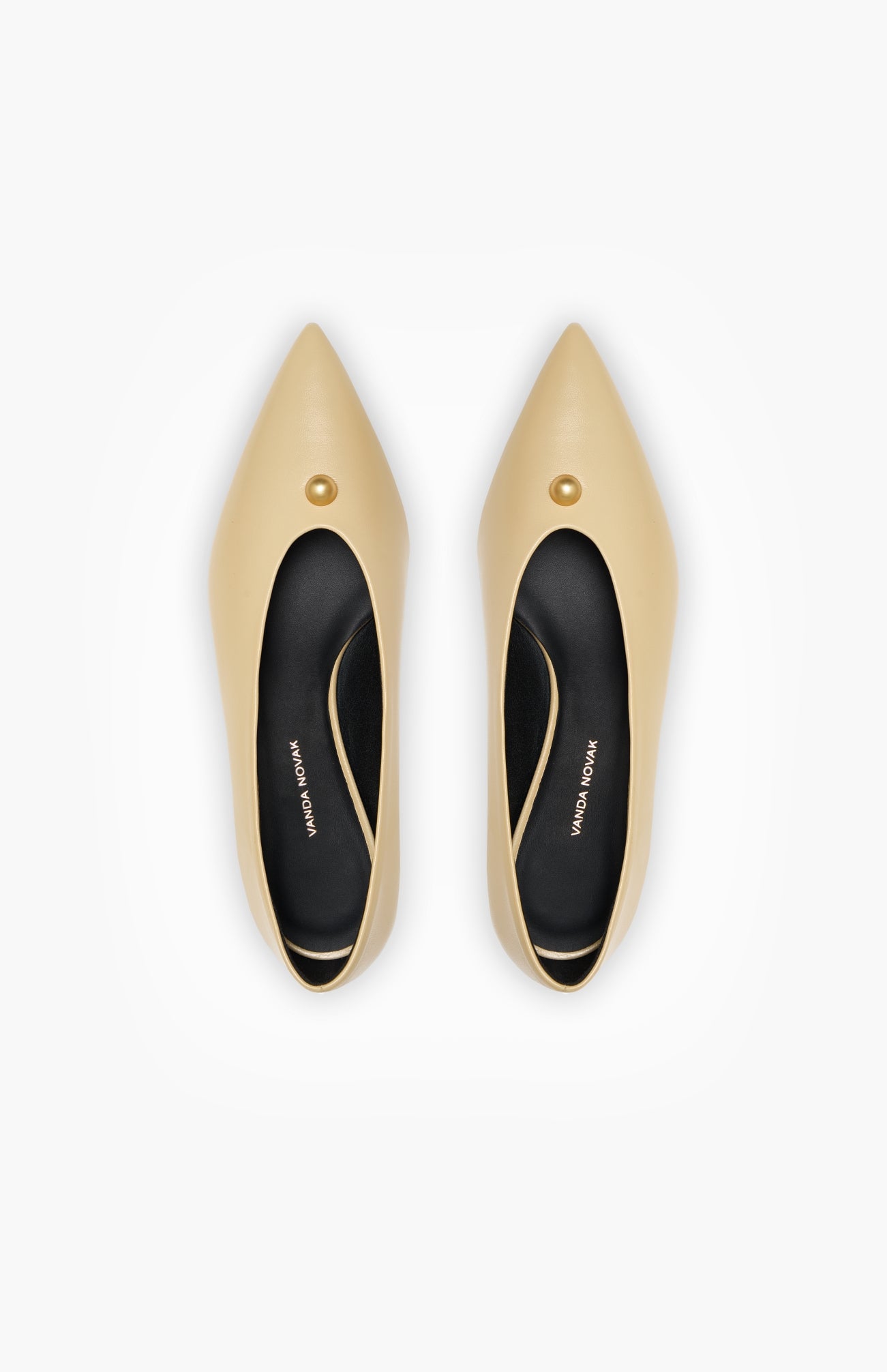 LILIANNA BUTTER CREAM