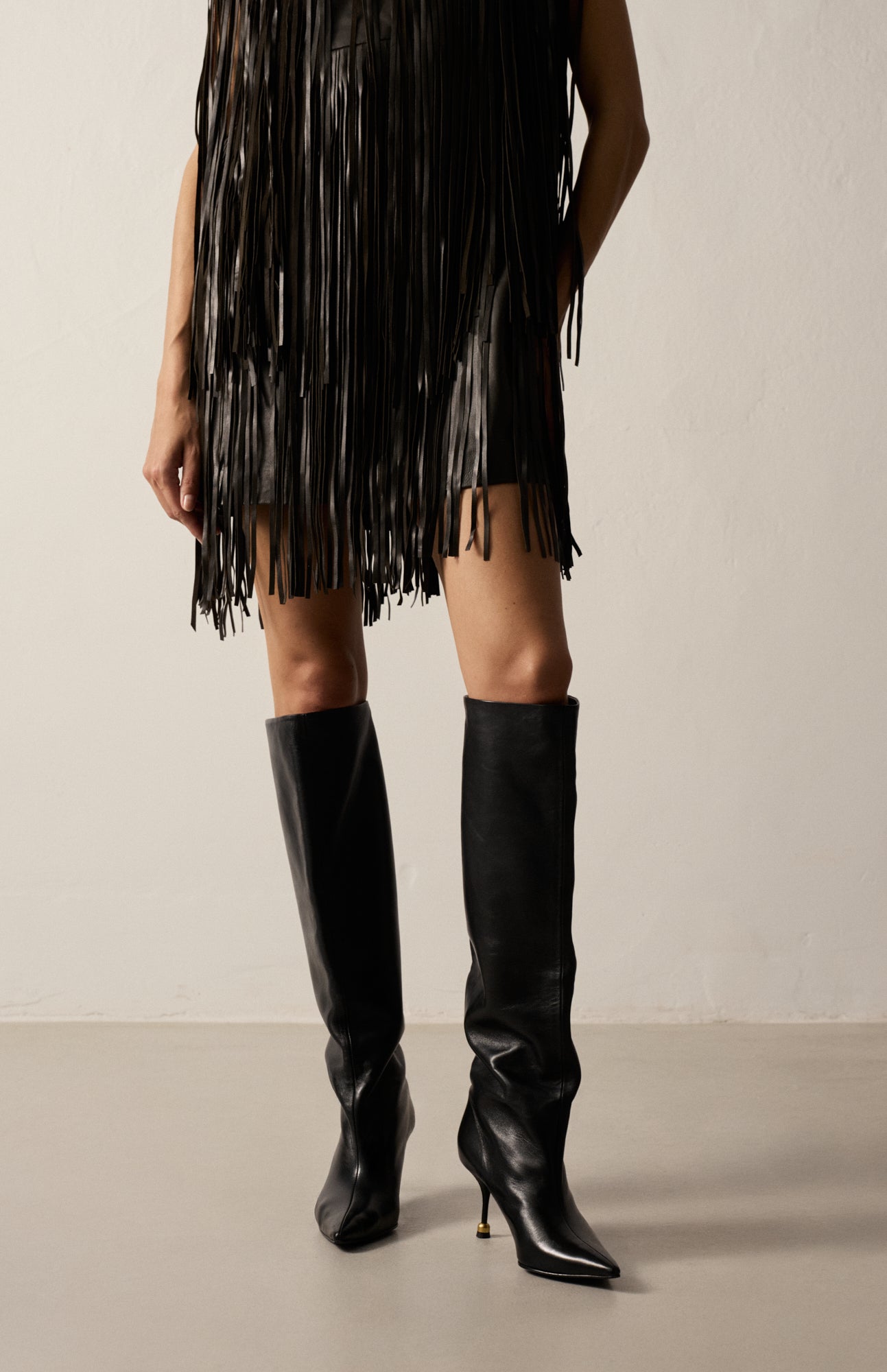 KAJA DEEP BLACK