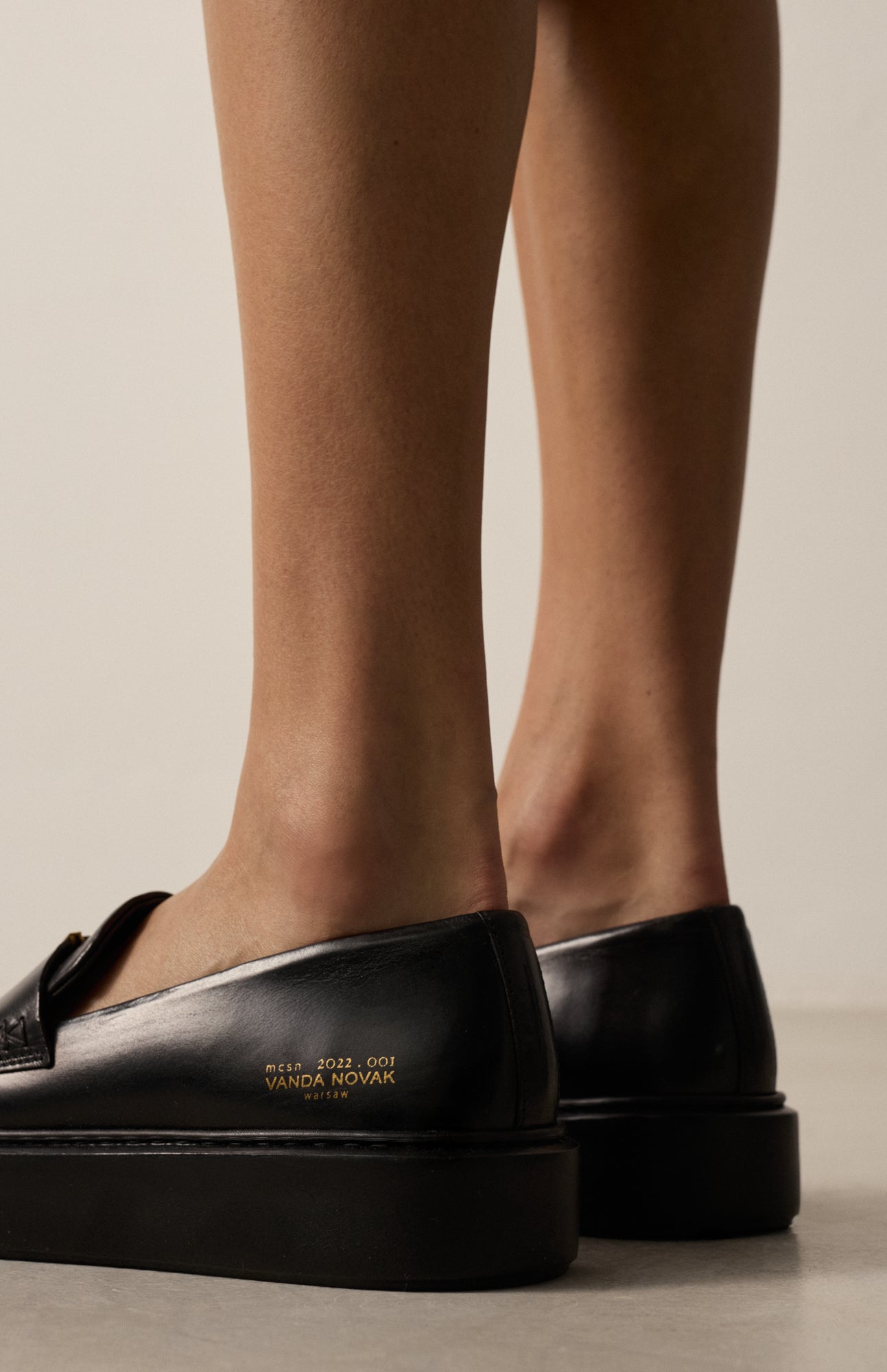 KAYLA DEEP BLACK