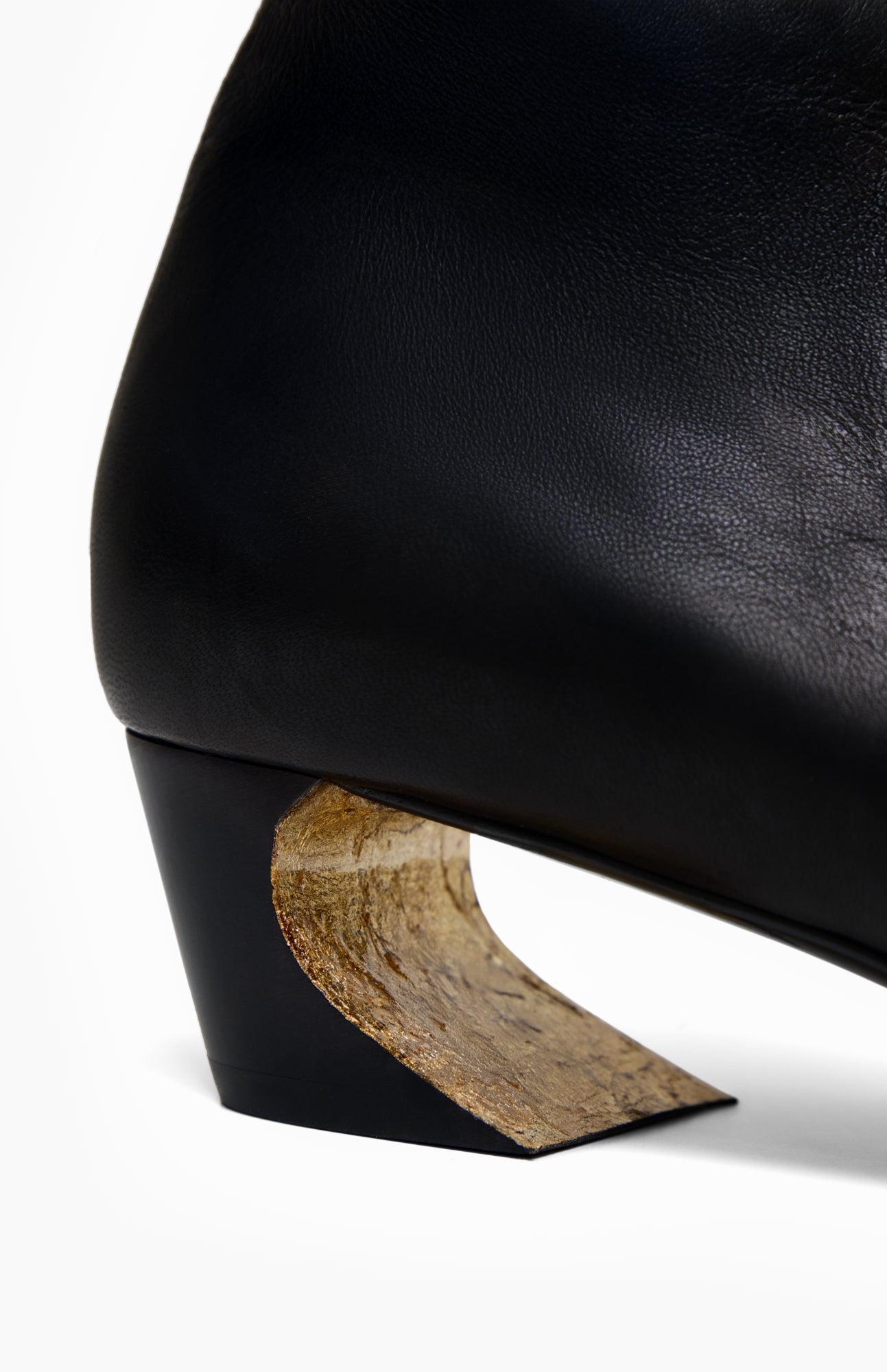 ARCHIE DEEP BLACK
