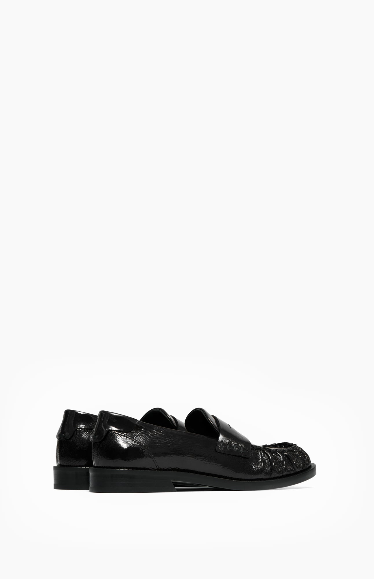 GRETA GLOSSY BLACK