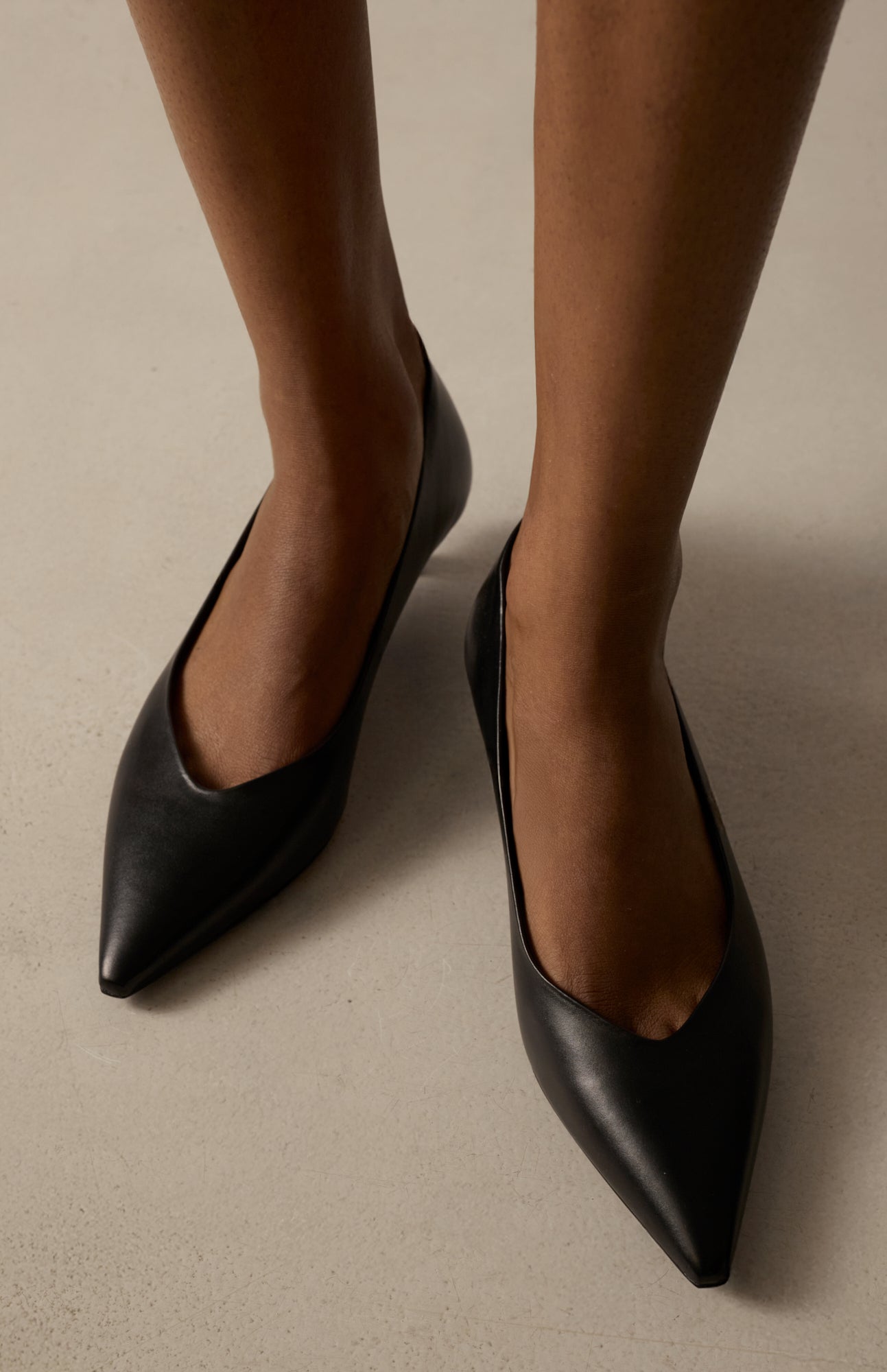 DIANA DEEP BLACK